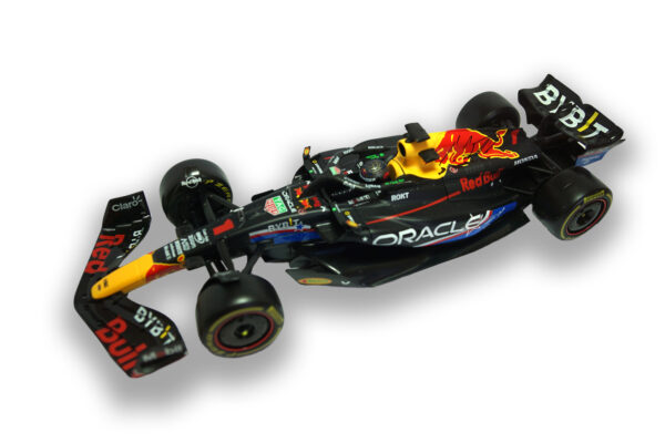 машинка Ферстапена 2 обр Max Verstappen signed scale model car 2023 US GP