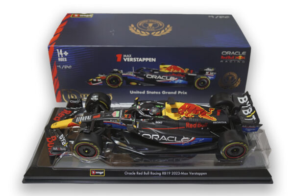 машинка Ферстапена обр. Max Verstappen signed scale model car 2023 US GP